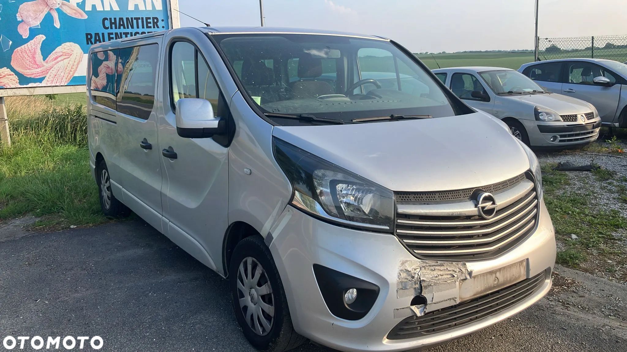 Opel Vivaro L2H1 2.9t Edition Premium - 1