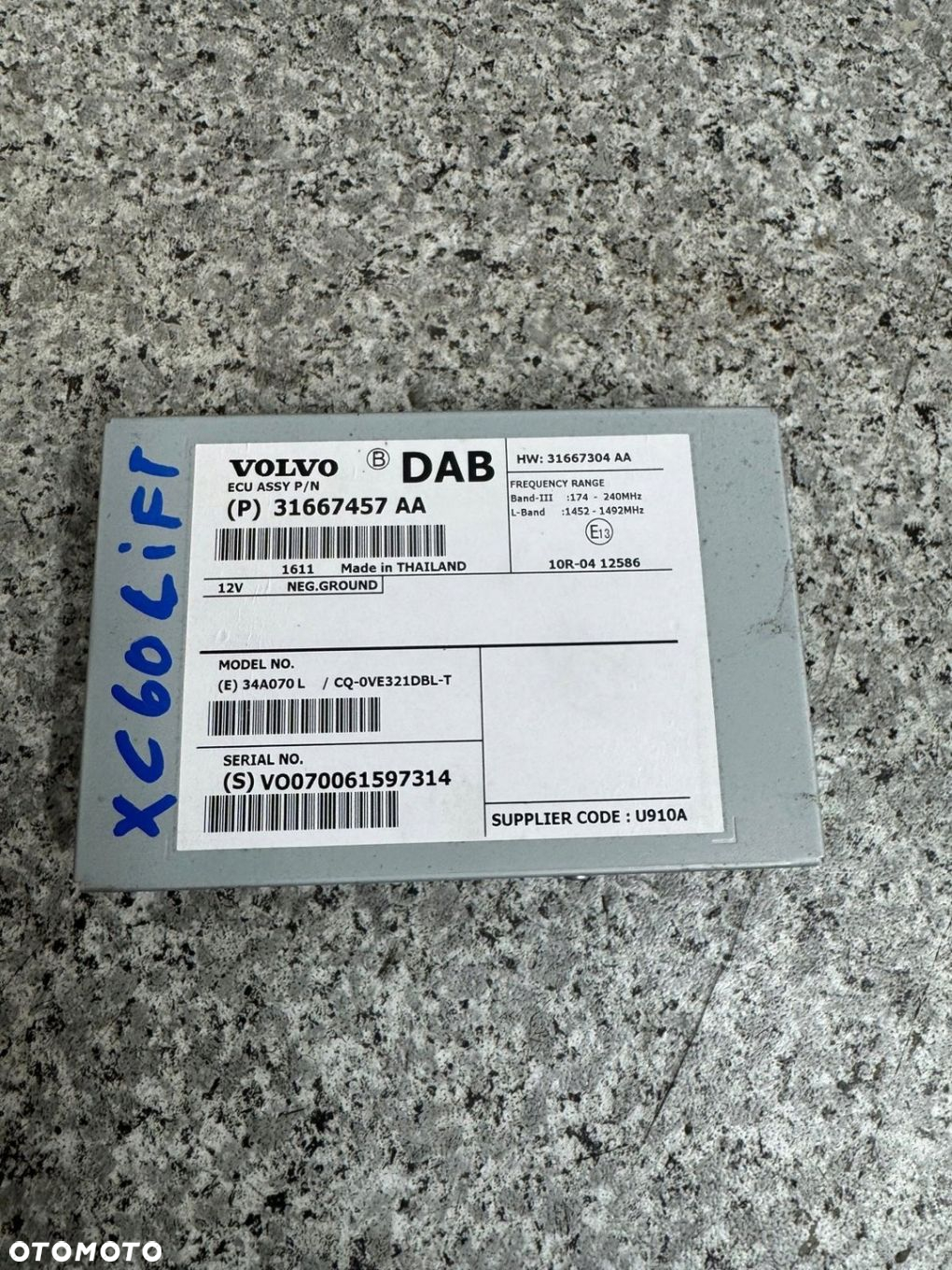 WZMACNIACZ AUDIO DAB VOLVO XC60 I 2008-2017 31667457 - 3
