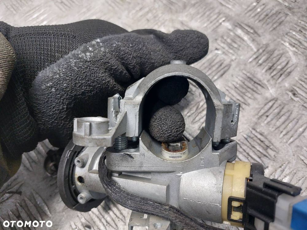 ZESTAW STARTOWY VOLVO V40 I 1.9 D 8200126492 - 6