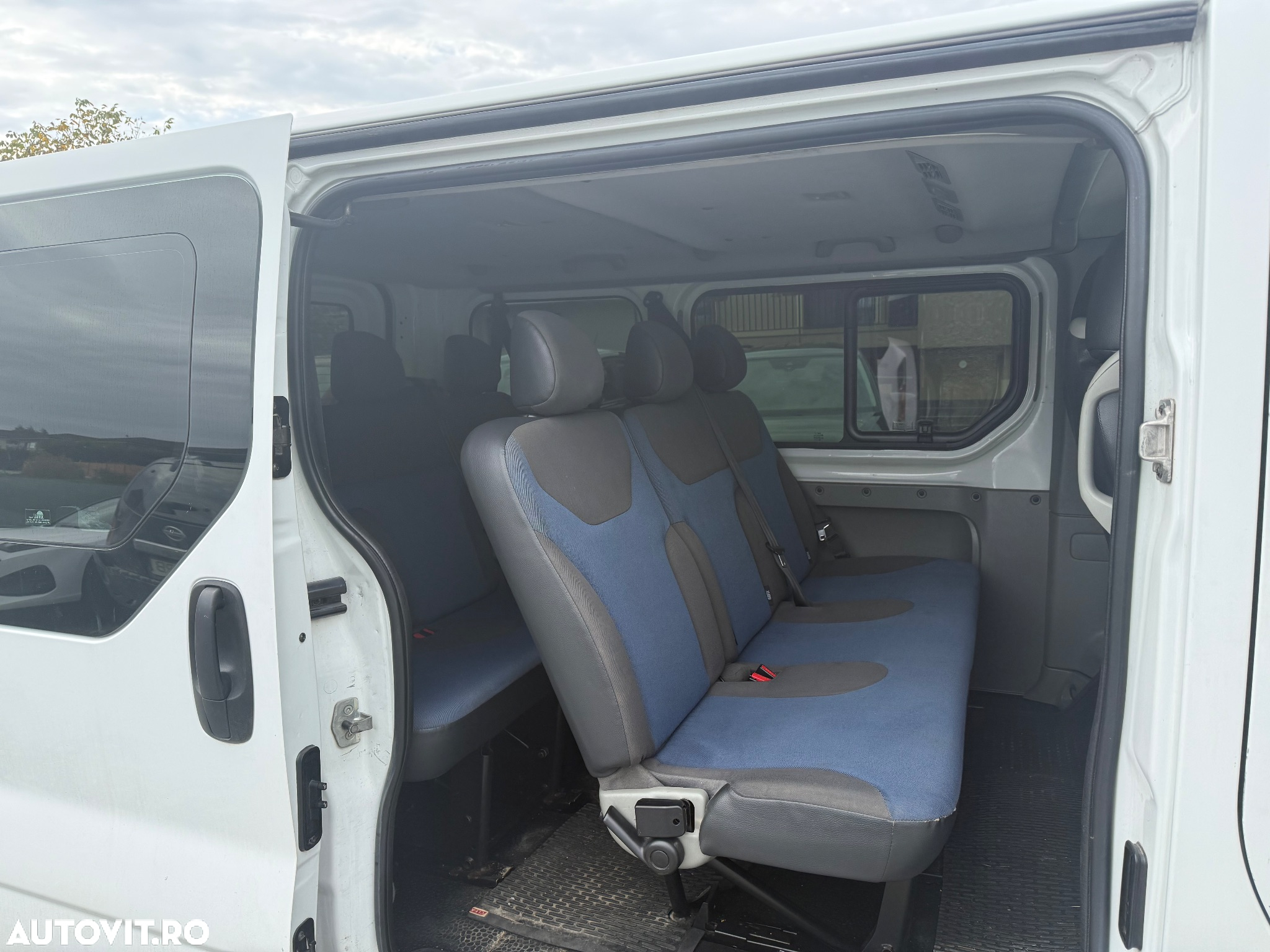 Renault Trafic - 6