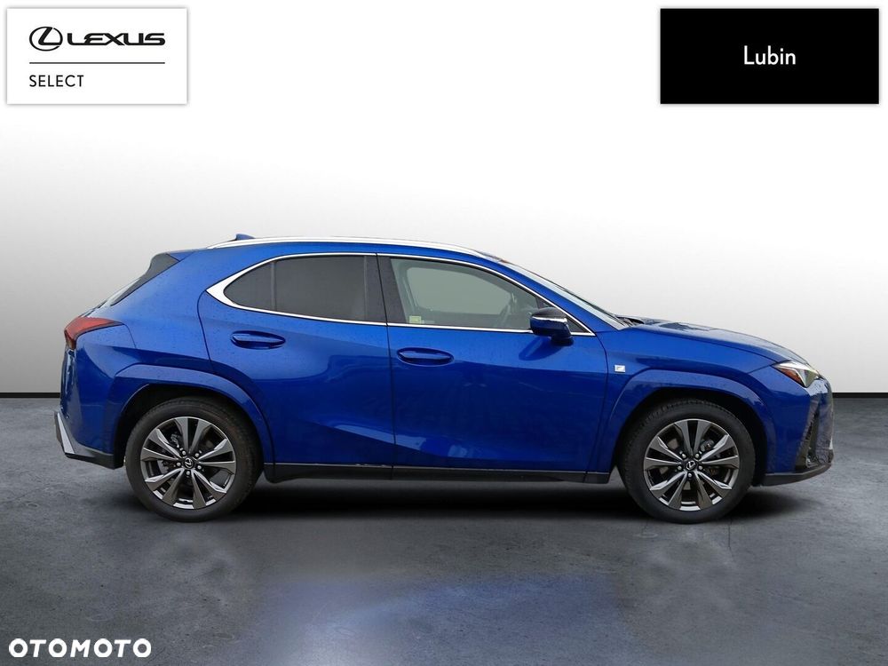 Lexus UX - 6