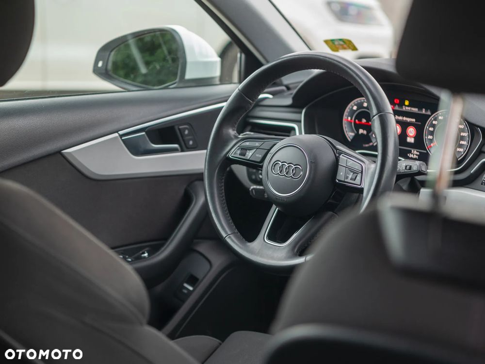 Audi A4 Avant 35 TDI mHEV Advanced S tronic - 11