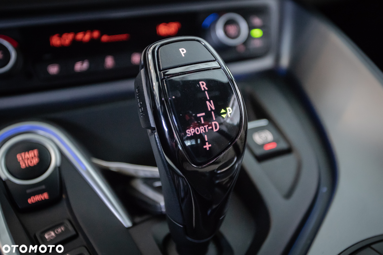 BMW i8 - 16