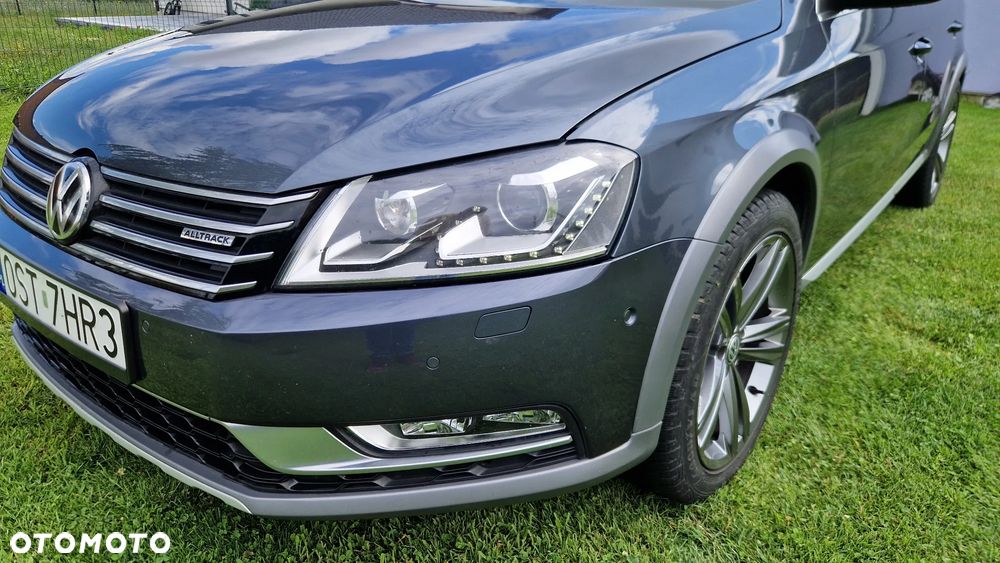 Volkswagen Passat 2.0 TDI 4Motion DSG BlueMotion Tech Highline - 1