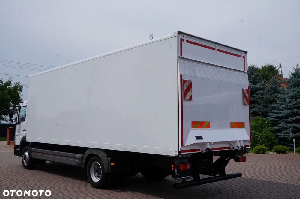 Mercedes-Benz ATEGO 1222 EURO 5 KONTENER 7.30 m 269 TYS KM KLIMATYZACJA 3 OSOBY MANUAL 1318 - 3