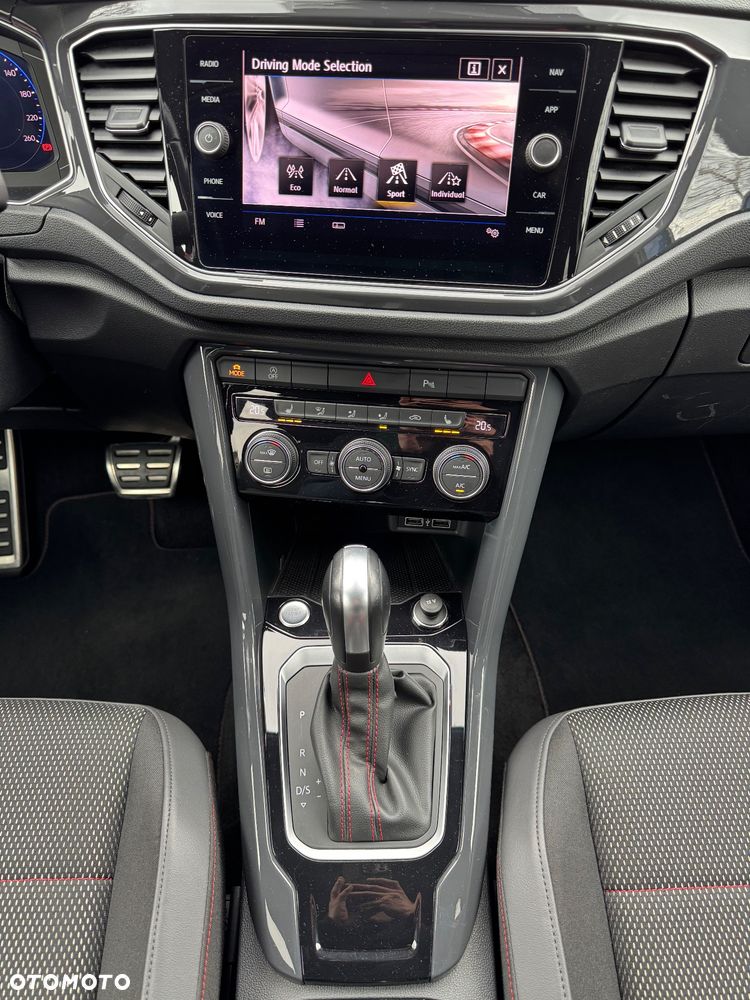 Volkswagen T-Roc 1.5 TSI Style DSG - 21