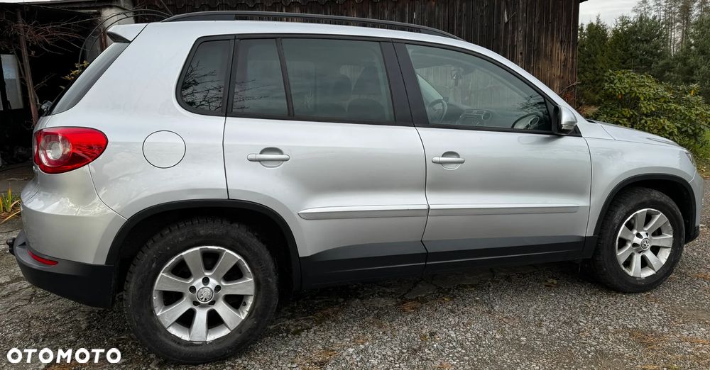 Volkswagen Tiguan 2.0 TDI 4Mot Track&Field - 4