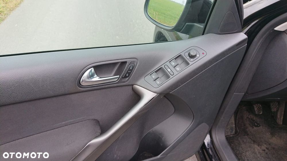 Volkswagen Tiguan 1.4 TSI BlueMotion Technology Trend & Fun - 14