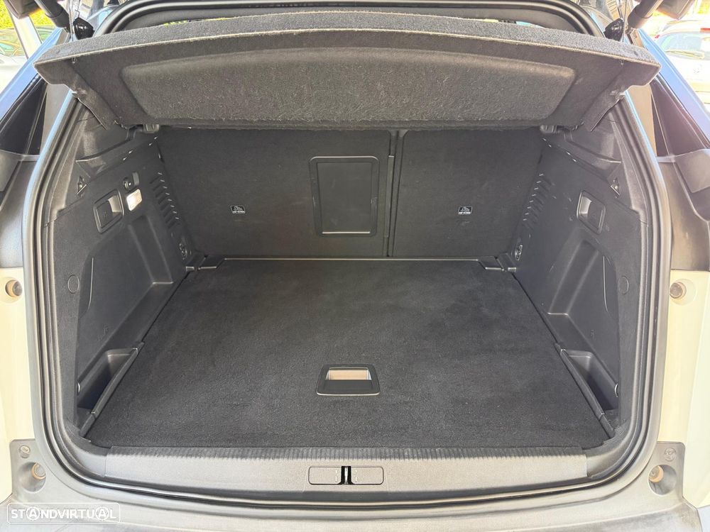 Peugeot 3008 2.0 BlueHDi GT Line EAT8 - 18