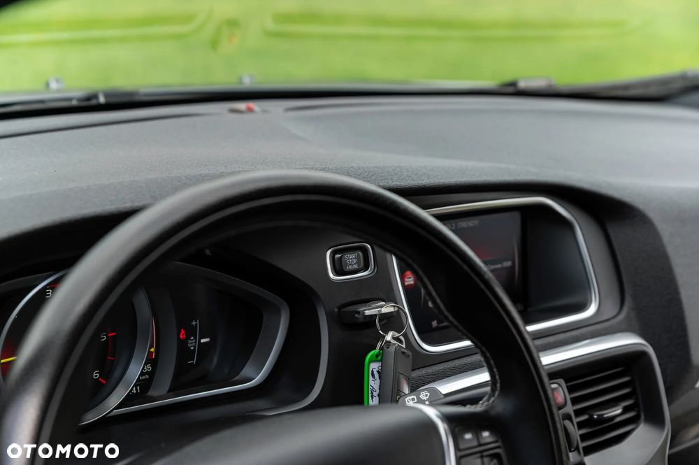 Volvo V40 D2 RDesign - 35