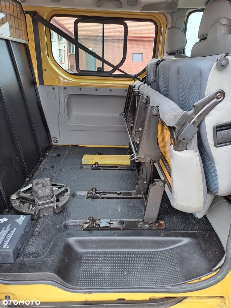 Renault trafic - 14