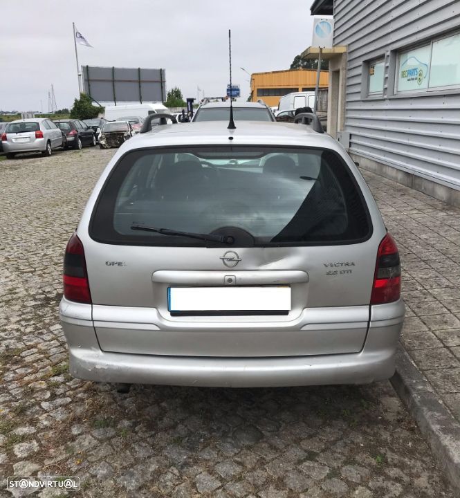 Opel Vectra B 2.2 DTi Caravan 2001  - Para Peças - 4