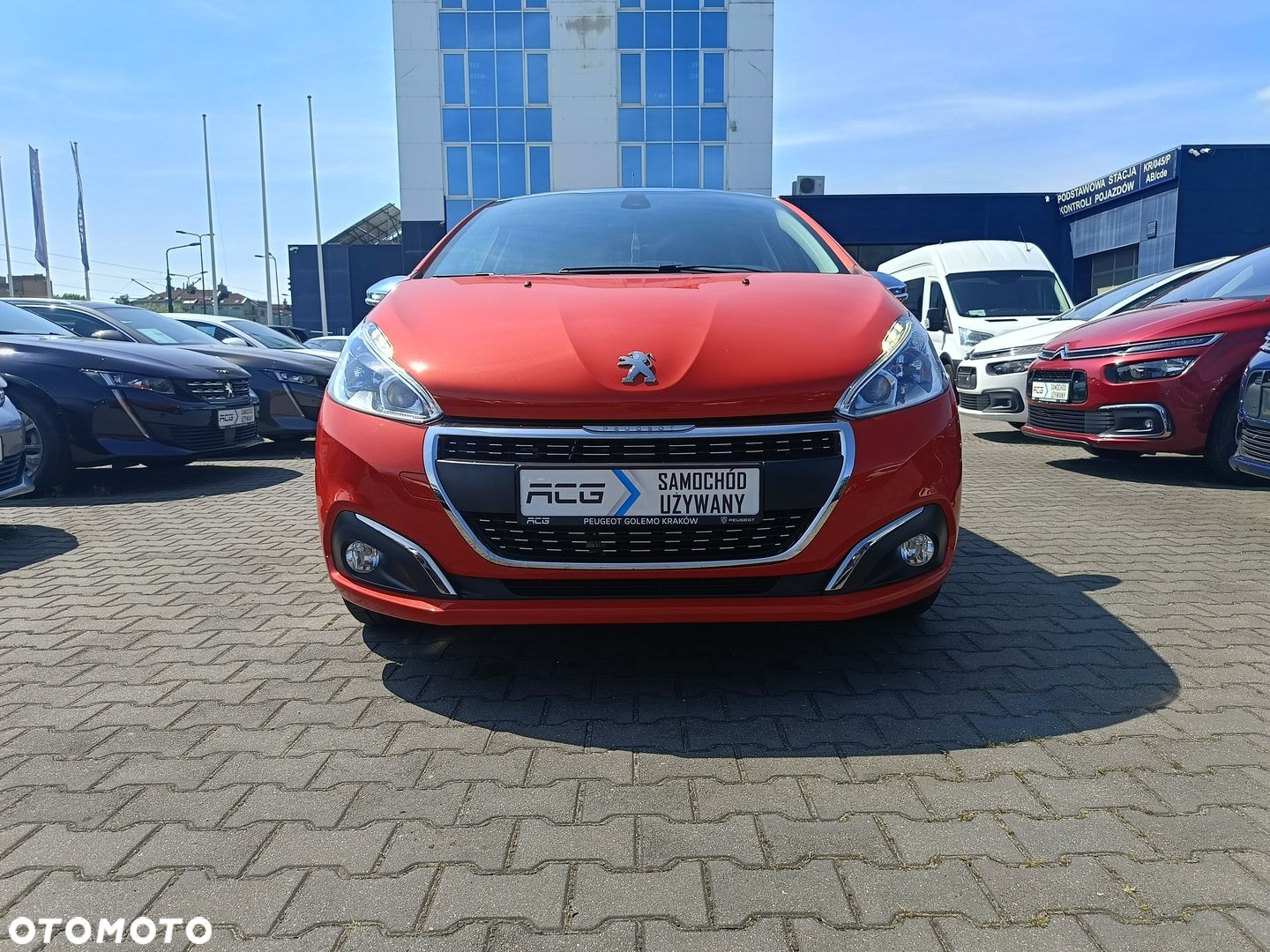 Peugeot 208 1.2 PureTech Allure - 6