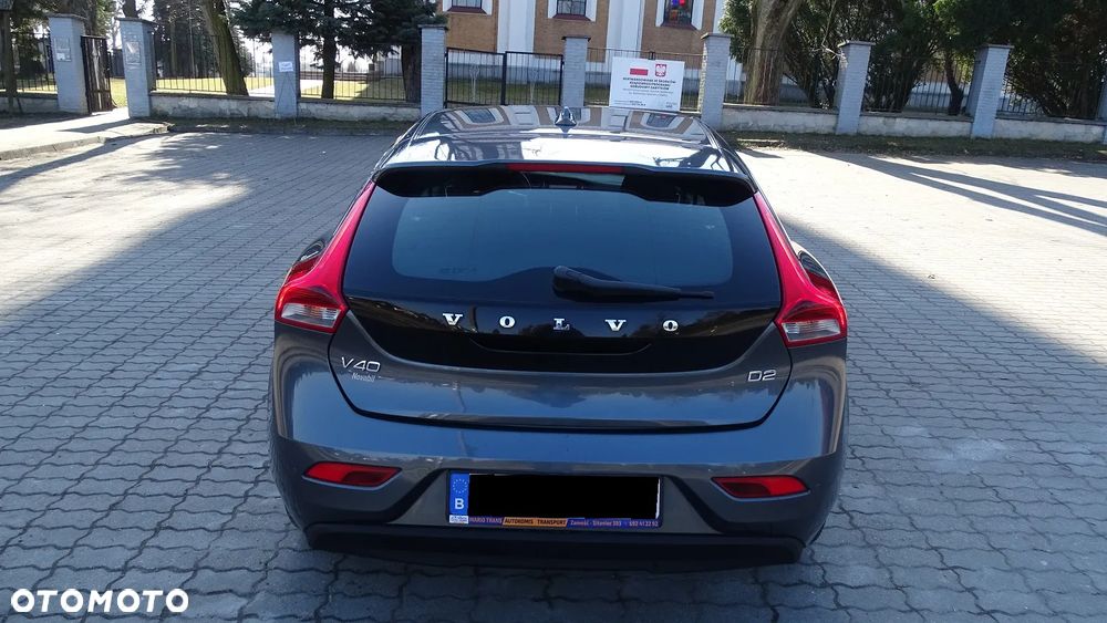 Volvo V40 D2 - 8