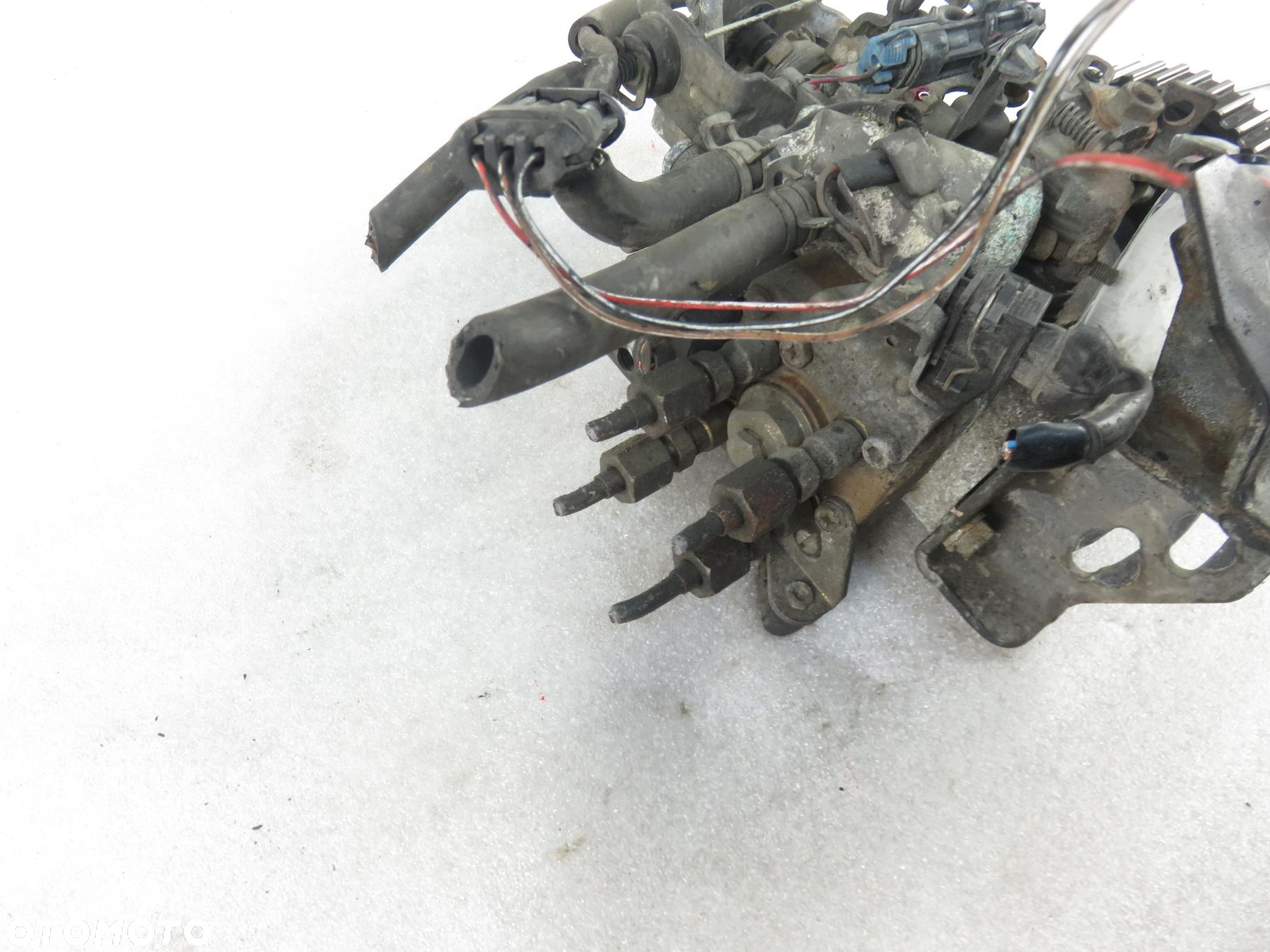 POMPA WTRYSKOWA OPEL CORSA B 1.7 D - 17 D (4EE1) 9460620023 - 10