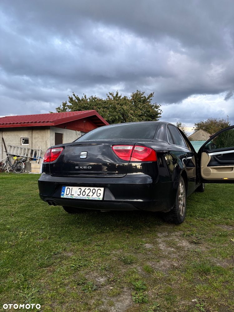Seat Exeo - 12
