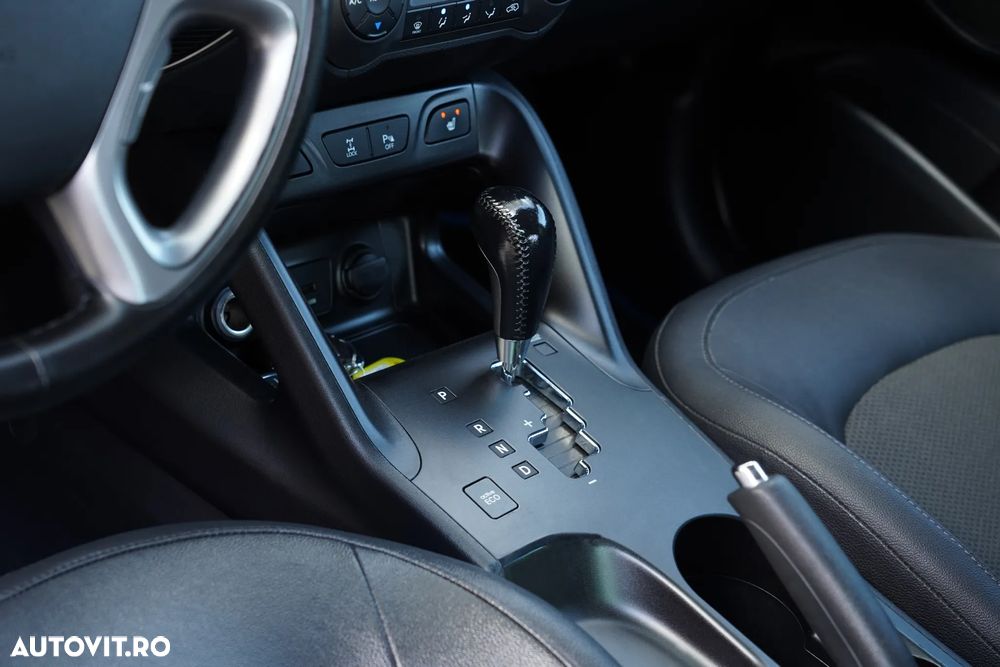 Hyundai ix35 2.0 4WD Automatik Style - 12