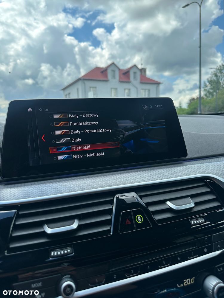 BMW Seria 5 520d xDrive M Sport sport - 19