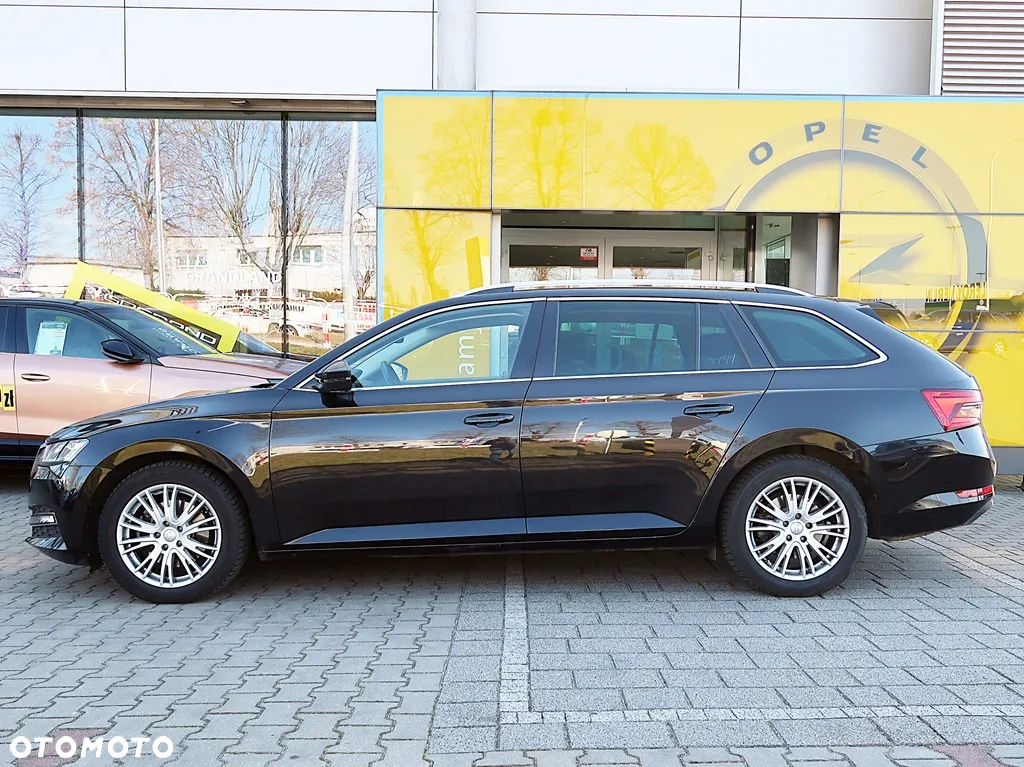 Skoda Superb 2.0 TDI DSG Style - 2