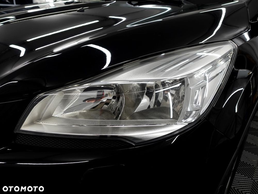 Ford Kuga 2.0 TDCi FWD Titanium - 32