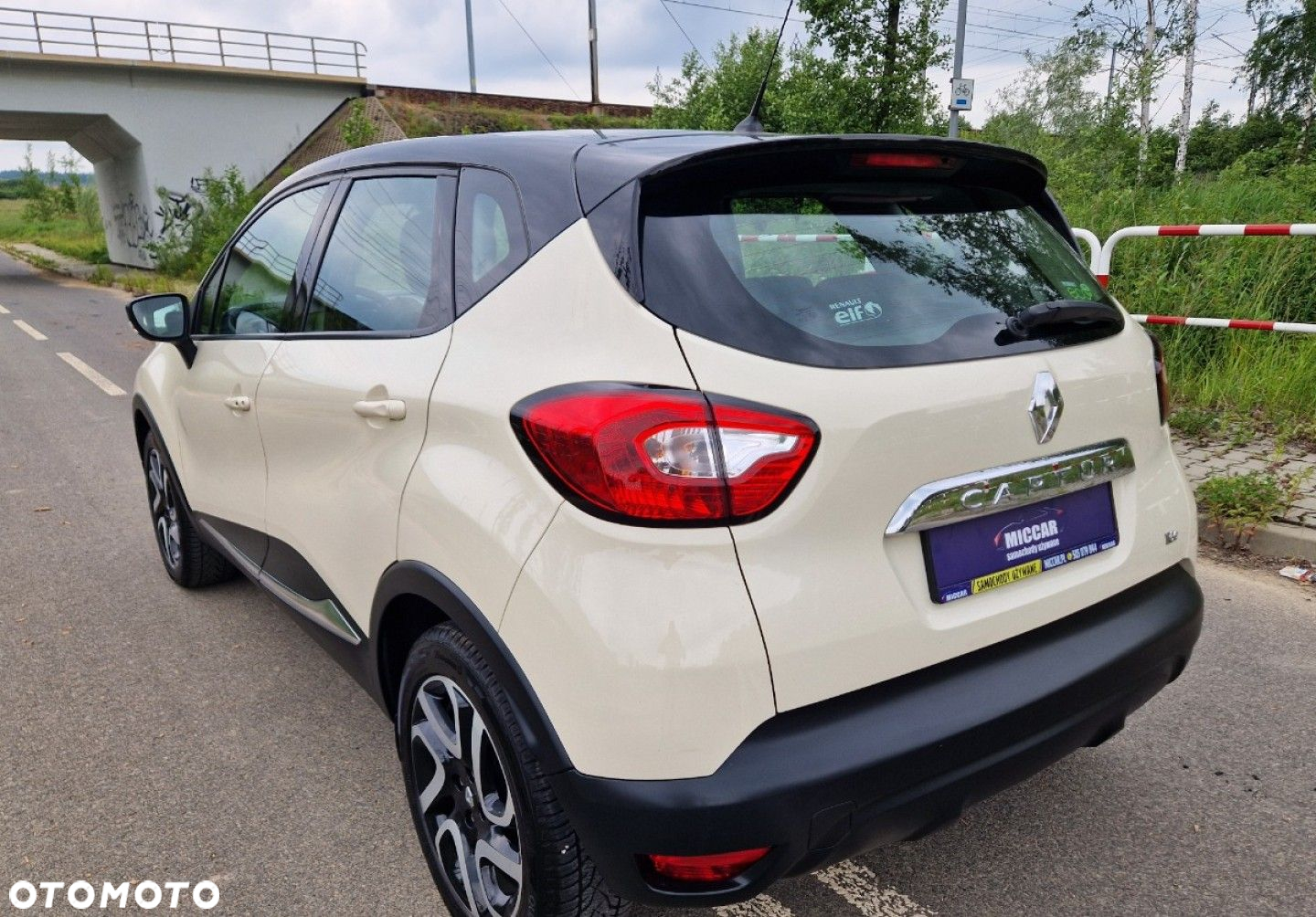 Renault Captur (ENERGY) TCe 90 INTENS - 6