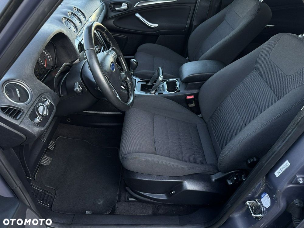 Ford Galaxy 2.0 TDCi Titanium - 19