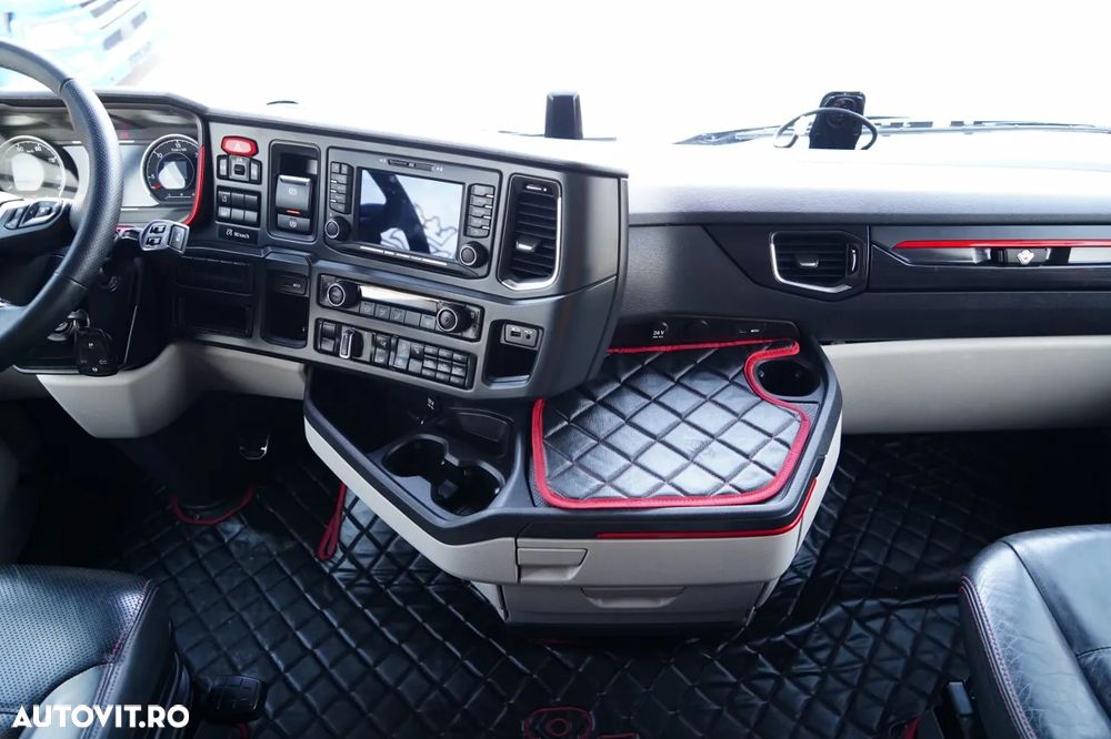 Scania S 530 / V8 / RETARDER / CU ECHIPAMENT PUTERNIC / - 31