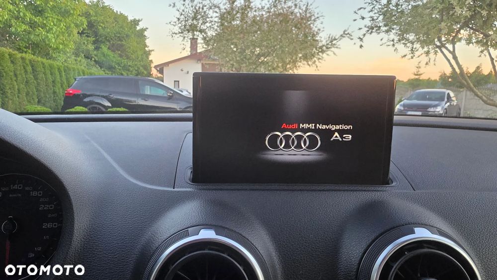 Audi A3 Sportback 2.0 TDI S tronic S line Sportpaket - 20