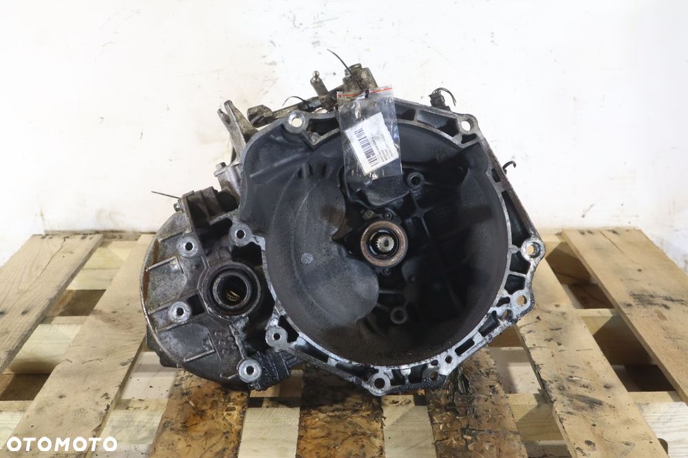 SKRZYNIA BIEGÓW 6 BIEGOWA CHEVROLET CRUZE LIFT 1.7VCDI 55194293 - 1