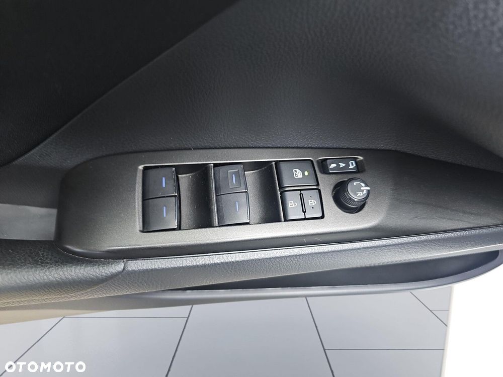 Toyota Camry 2.5 Hybrid Comfort CVT - 19