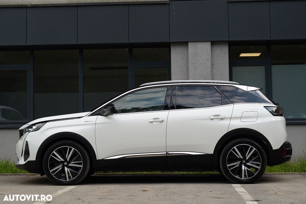 Peugeot 3008 PHEV 300 EAT8 4X4 Allure Pack - 31