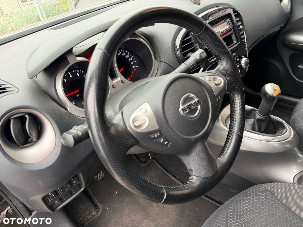Nissan Juke 1.6 Start/Stop Tekna - 8