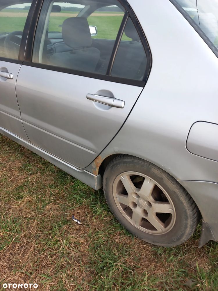 Mitsubishi Lancer 1.6 Comfort - 15