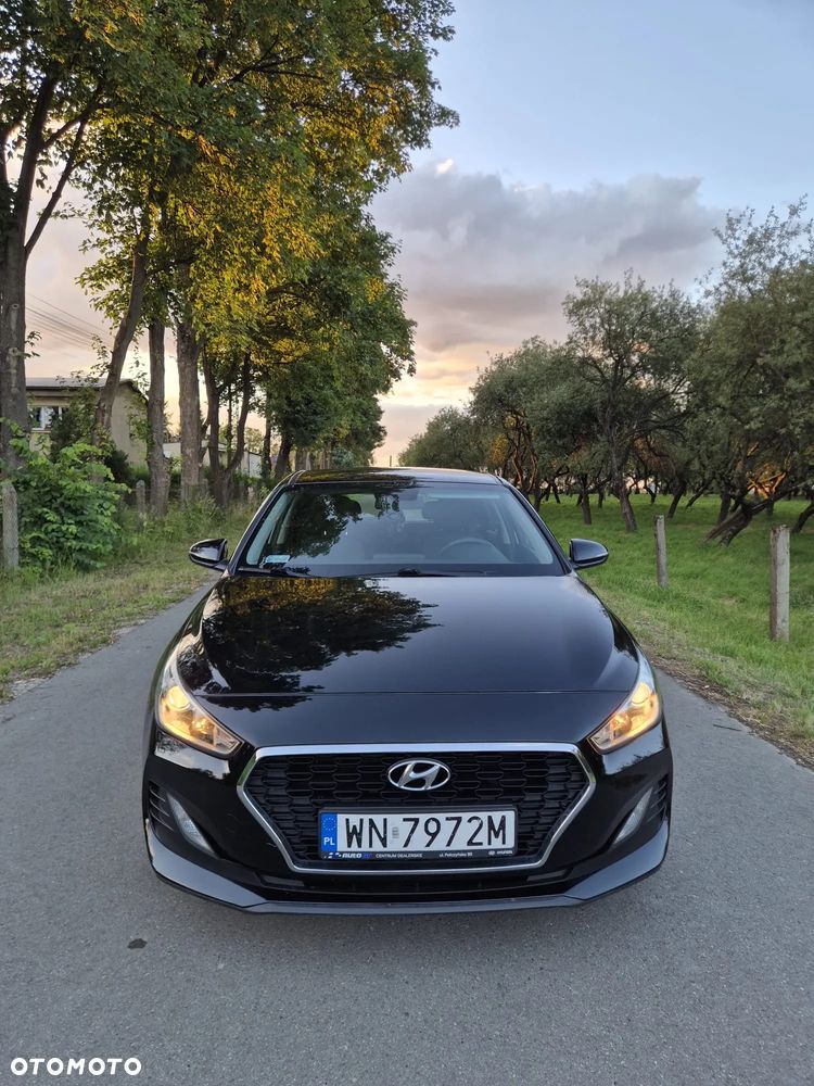 Hyundai i30 1.4 Classic + - 8