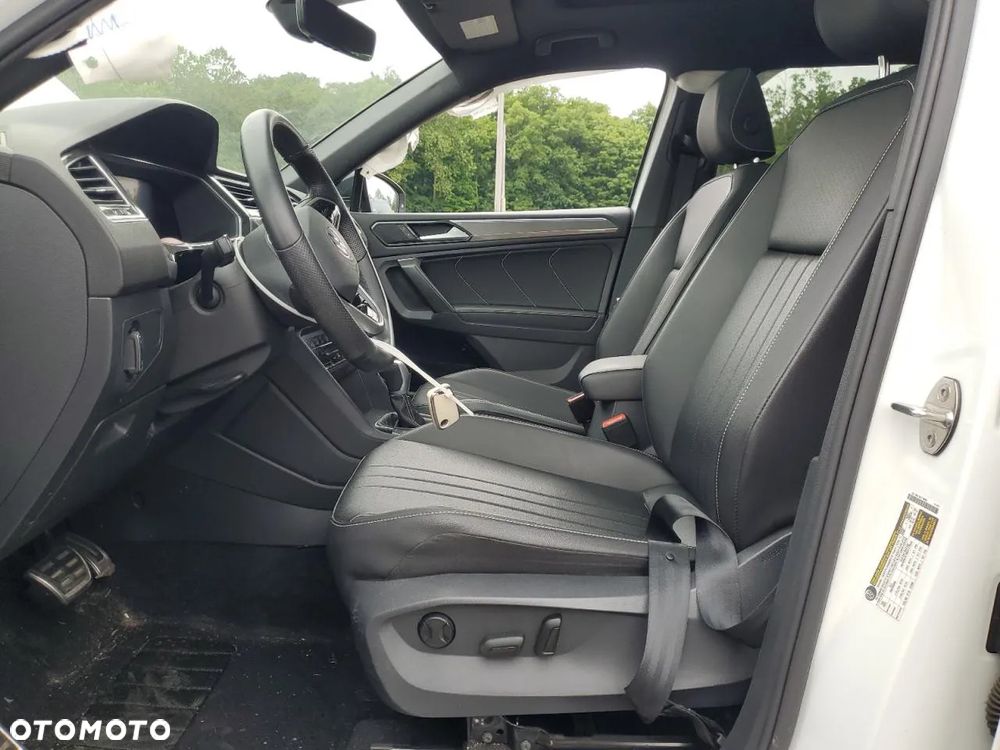 Volkswagen Tiguan - 7