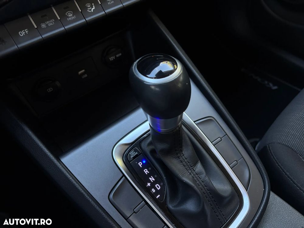 Hyundai KONA 1.6 GDI DCT Advantage - 21