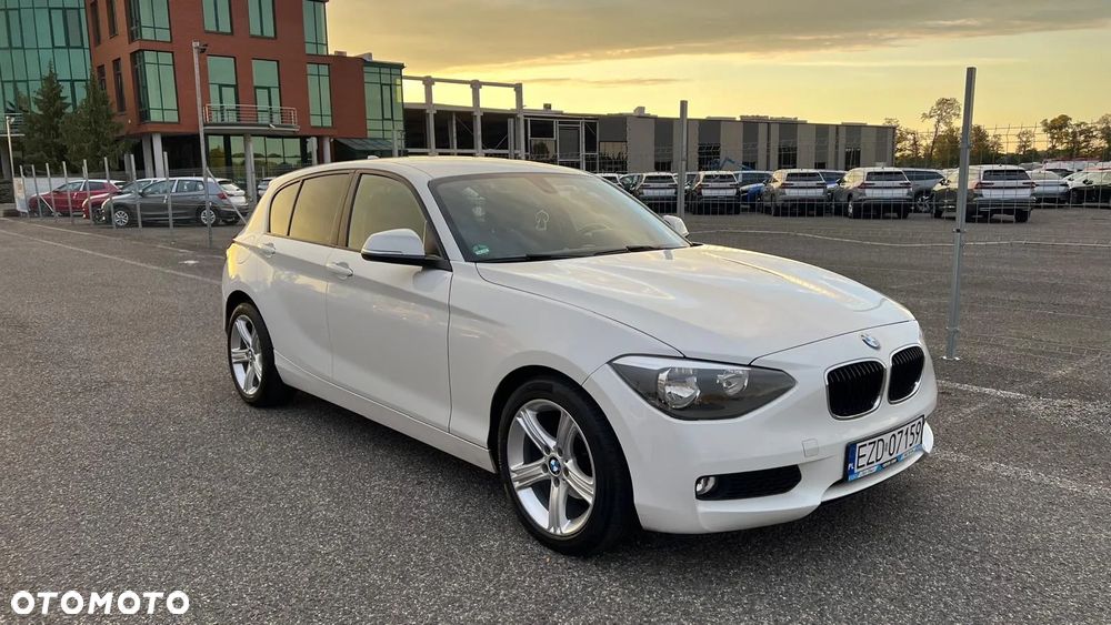 BMW Seria 1 114i - 1