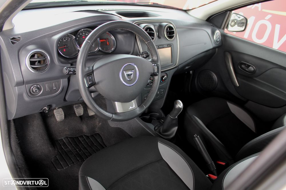 Dacia Sandero 0.9 TCe Stepway - 6