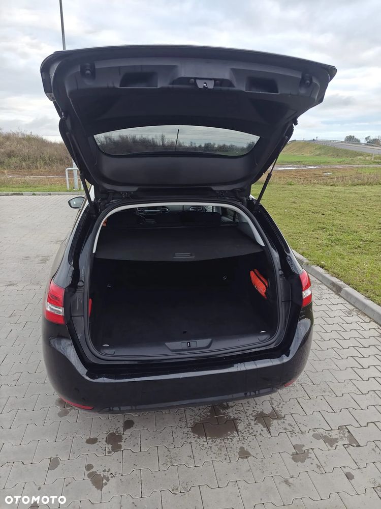 Peugeot 308 1.6 e-HDi Access S&S - 6