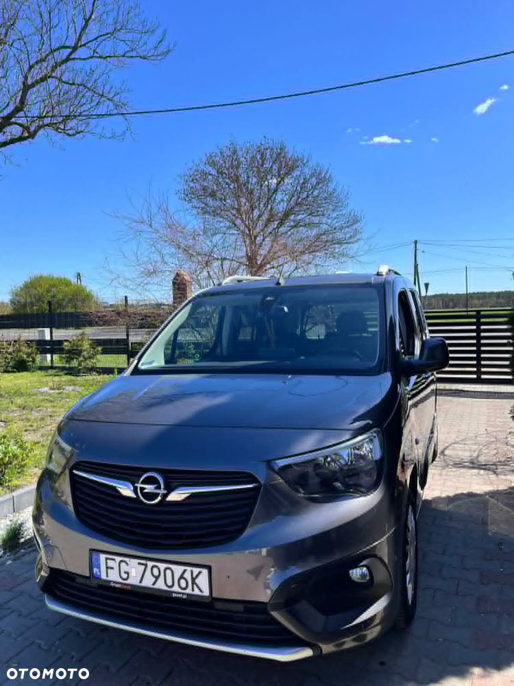 Opel Combo 1.5 CDTI Essentia S&S - 1