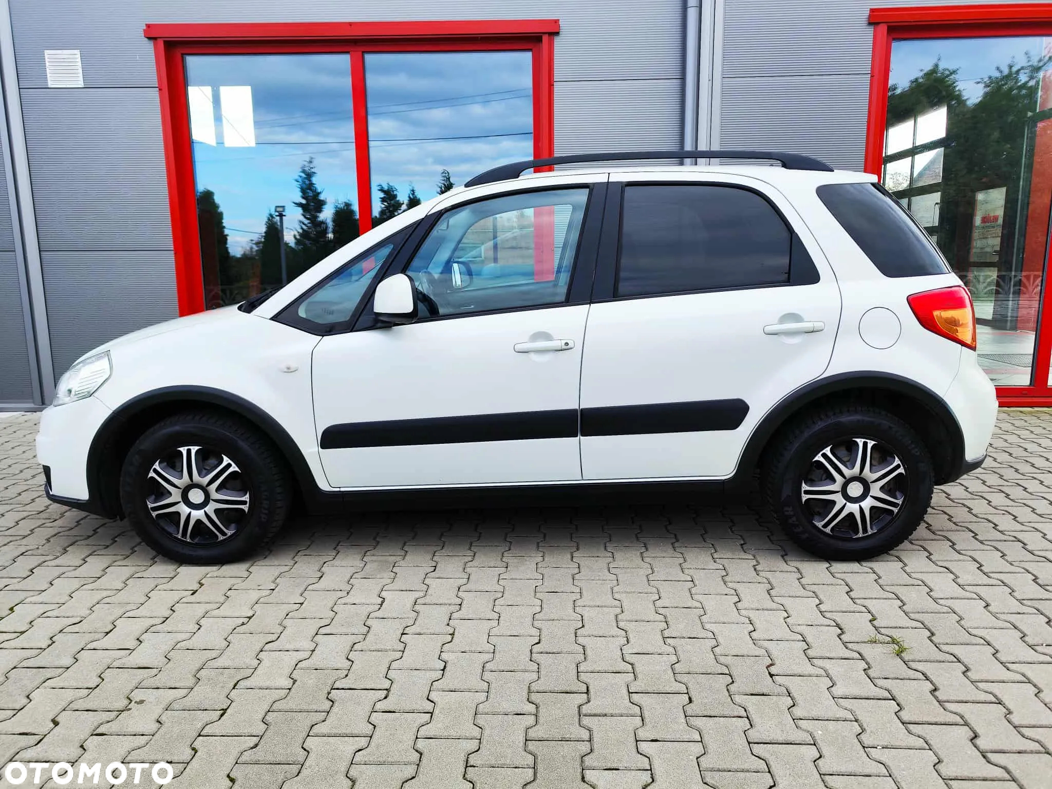 Suzuki SX4 1.6 Premium Outdoor - 7