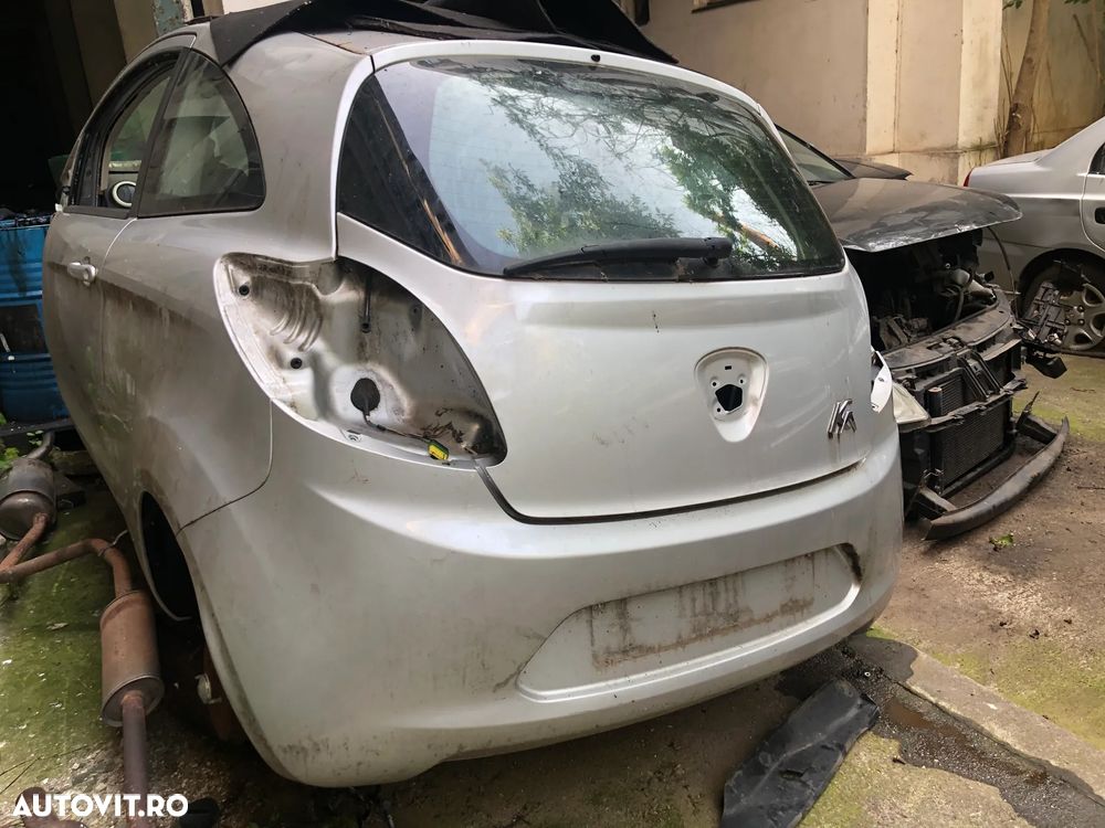 Bara spate Ford KA 2 gri argintiu 2014 - 1