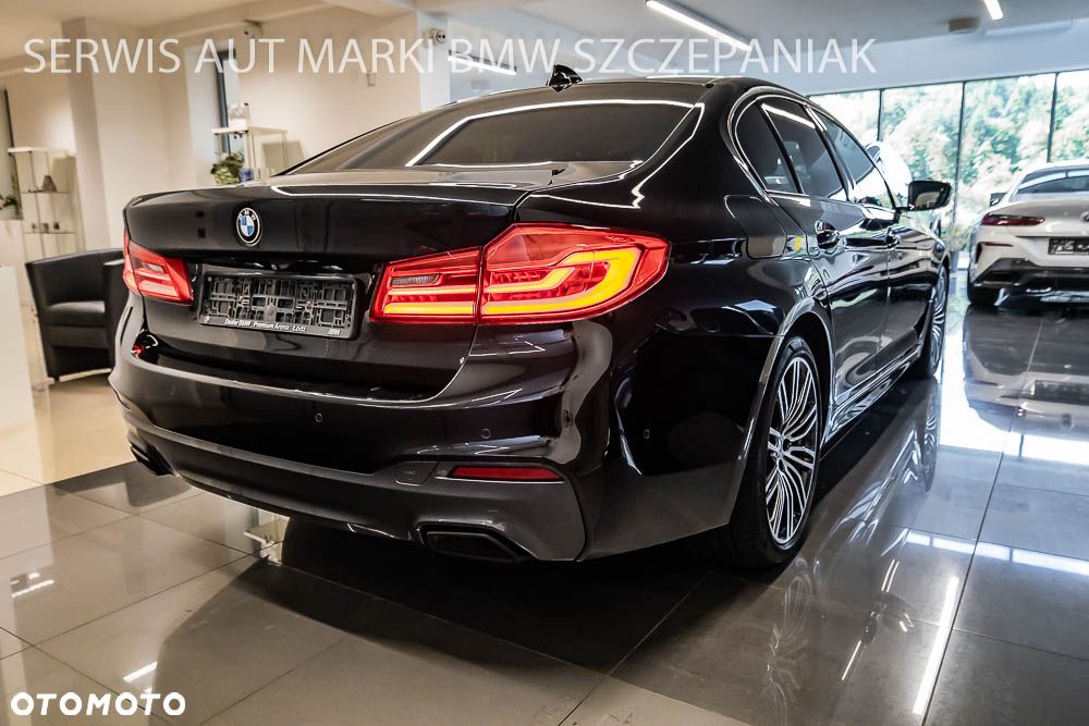 BMW Seria 5 530d xDrive M Sport sport - 10