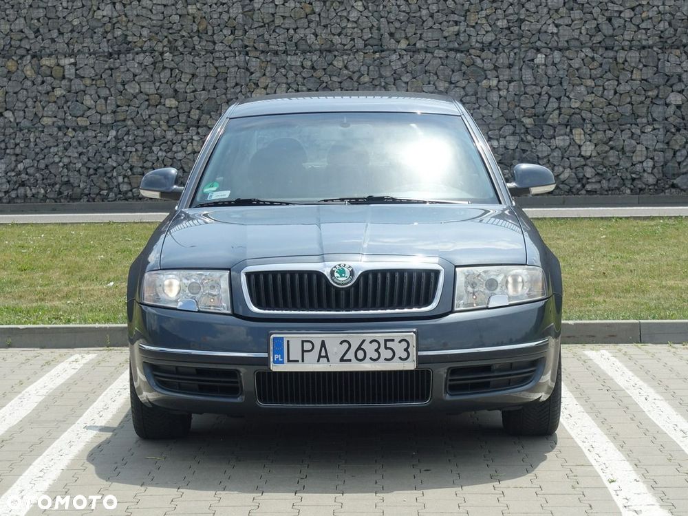 Skoda Superb - 4