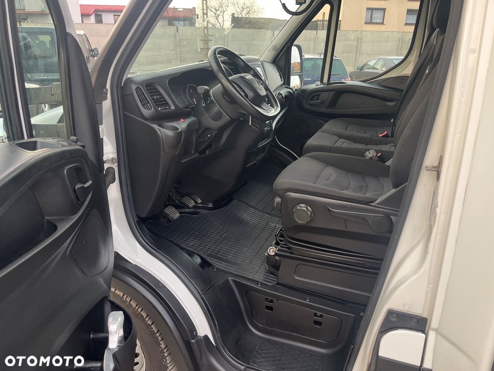 Iveco DAILY - 20