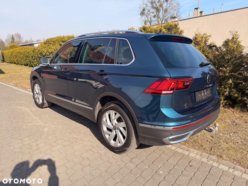 Volkswagen Tiguan - 10