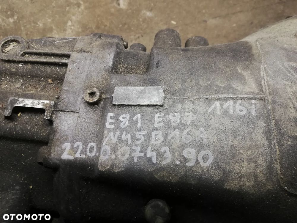 BMW SERIA 1 E87 E90 116i 1.6 N45 SKRZYNIA BIEGÓW 220.0.0743.90 - 2