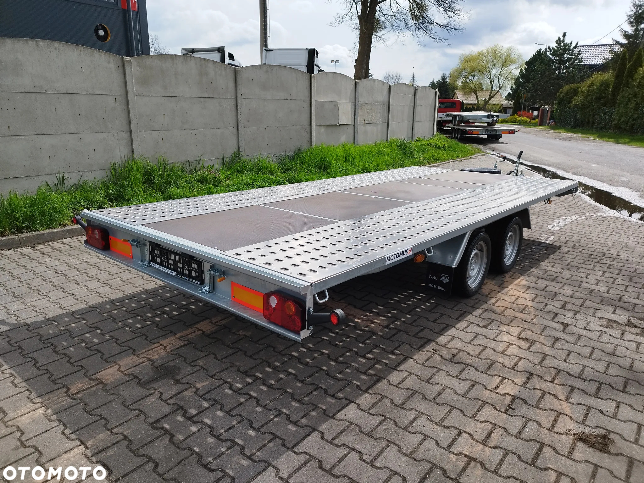 Niewiadów Laweta Niewiadów Mars NM 4,5x2,1m płaska wypełnienie sklejka DMC 2700kg 2 osie koła 195R13C spawana rama mocna - 6