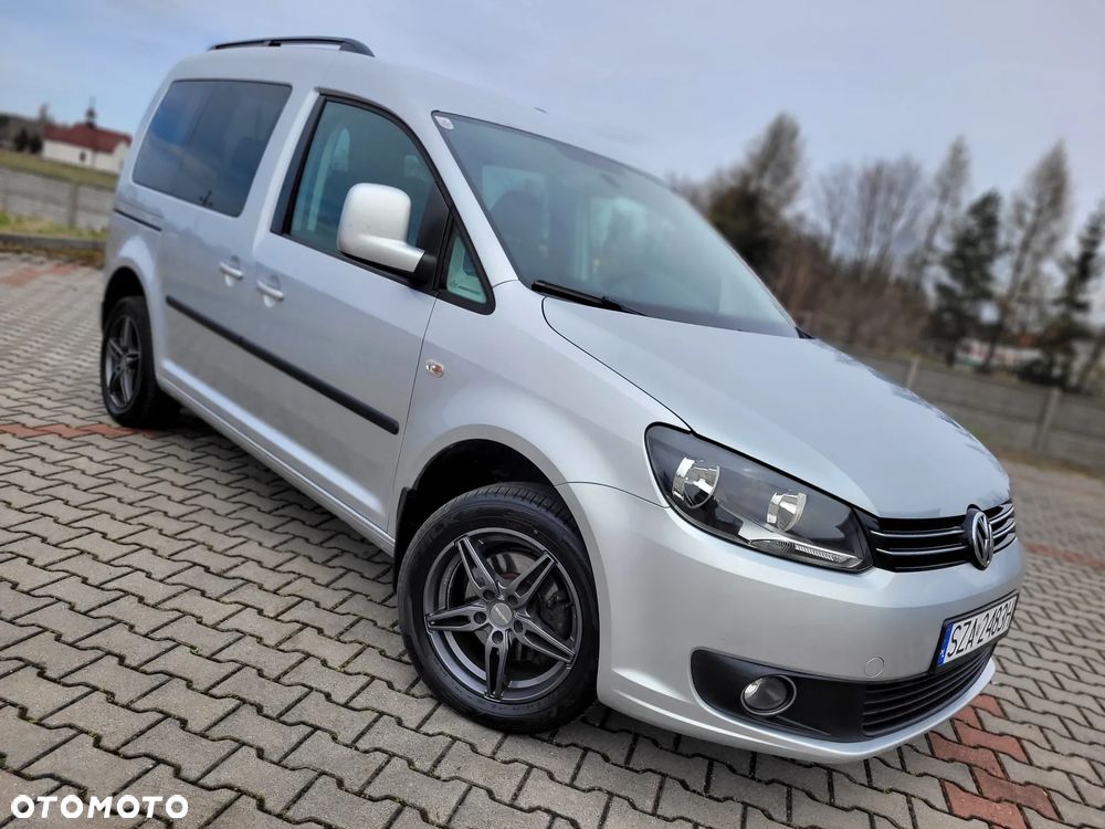 Volkswagen Caddy Highline DSG - 2