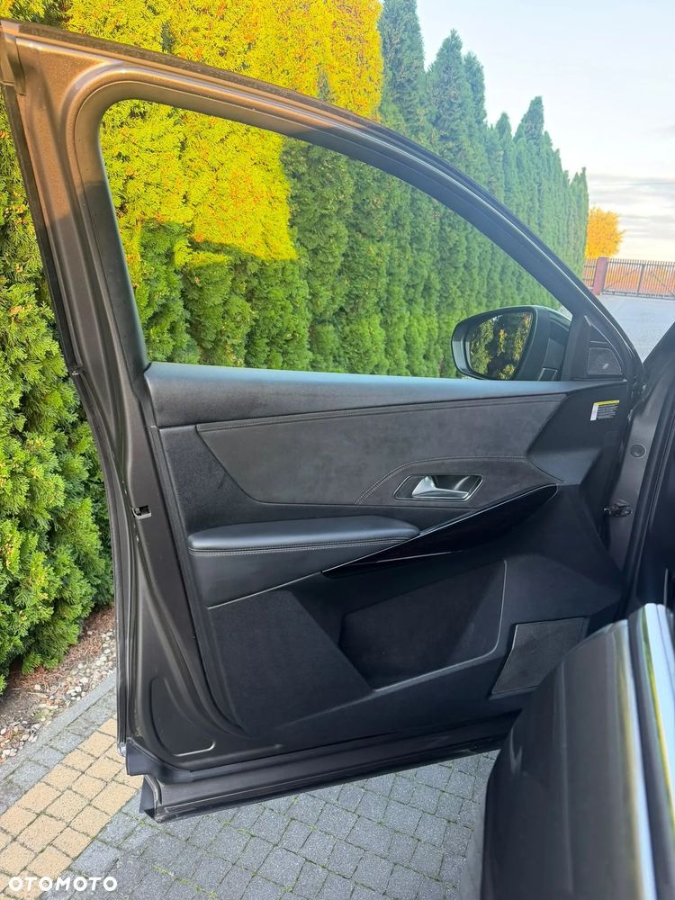 DS Automobiles DS 7 Crossback - 14
